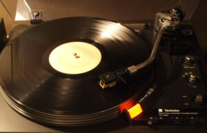 turntable repair business specializes vintage record players turntables-pricing-sheet-wilmington-de
