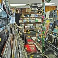 WONDERLAND Records 110 W Main St, Newark, DE (302) 738-6856